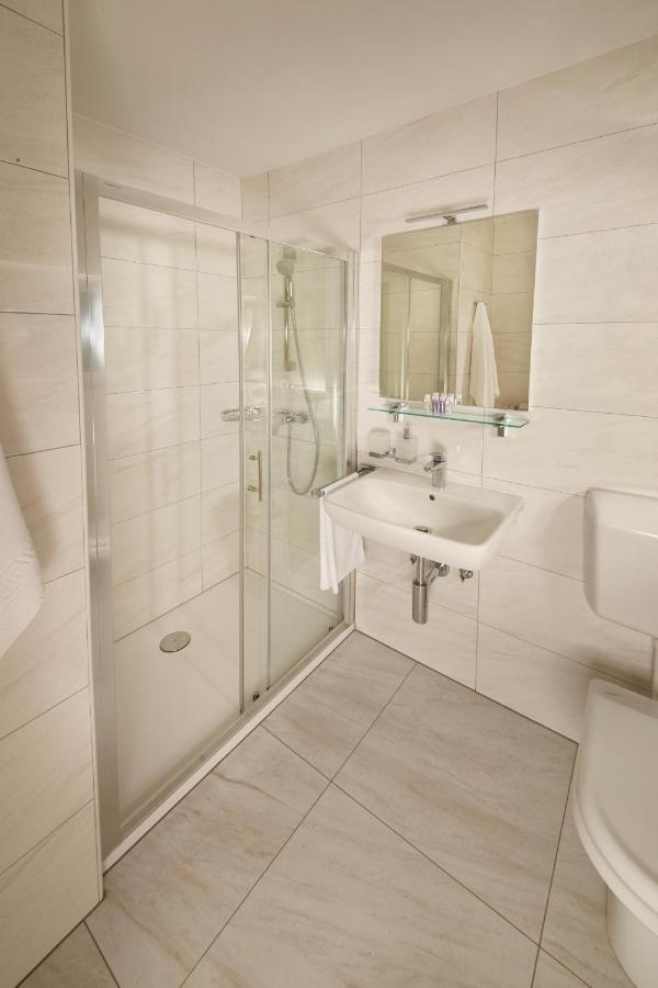 Villas - Hotel & Resort Adria Ankaran Exterior photo